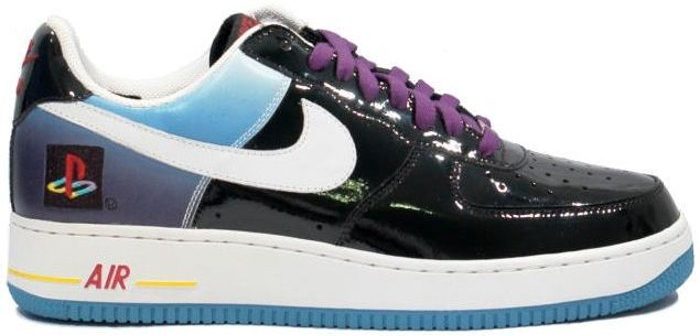 Nike Air Force 1 Low Playstation  2006 год стал для Sony знаменательным.